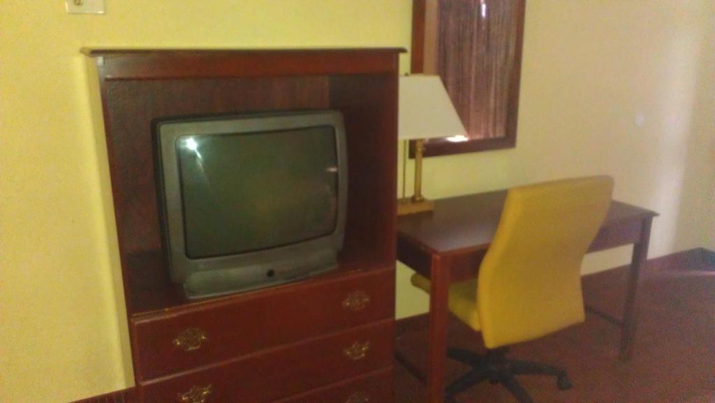 Atlanta Airport Hotel Форест Парк Стая снимка