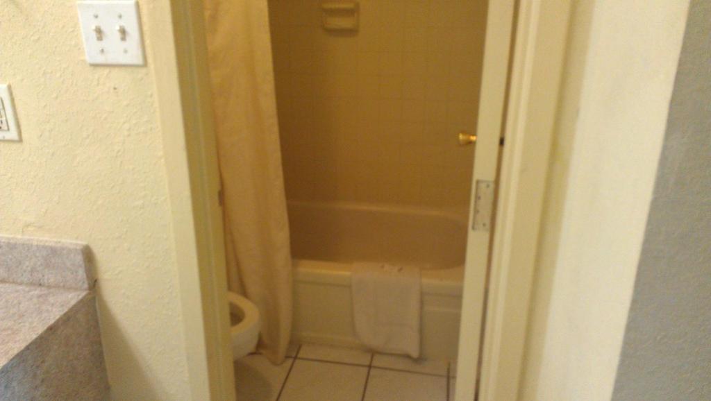 Atlanta Airport Hotel Форест Парк Стая снимка