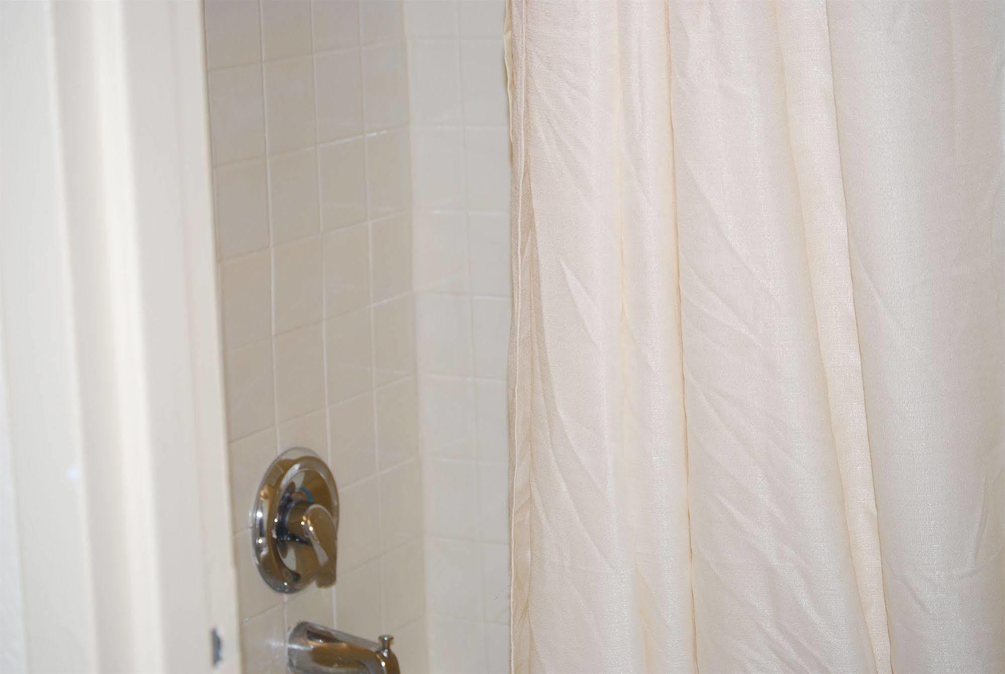 Atlanta Airport Hotel Форест Парк Екстериор снимка